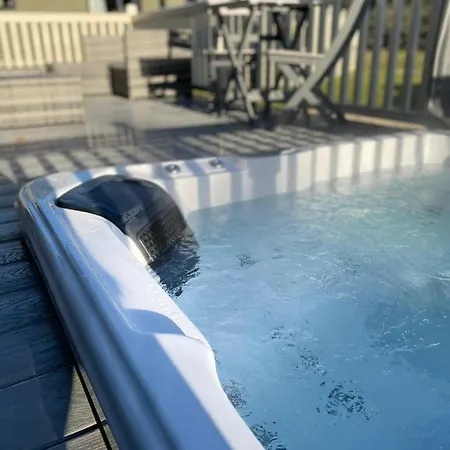 度假居 Gleneagles With Hot Tub *
