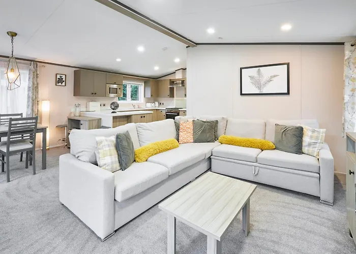 Gleneagles With Hot Tub