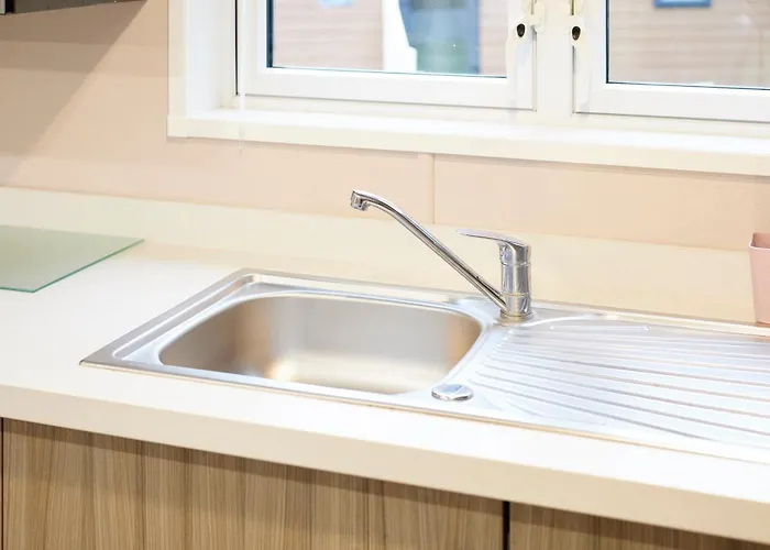 Gleneagles With Hot Tub *