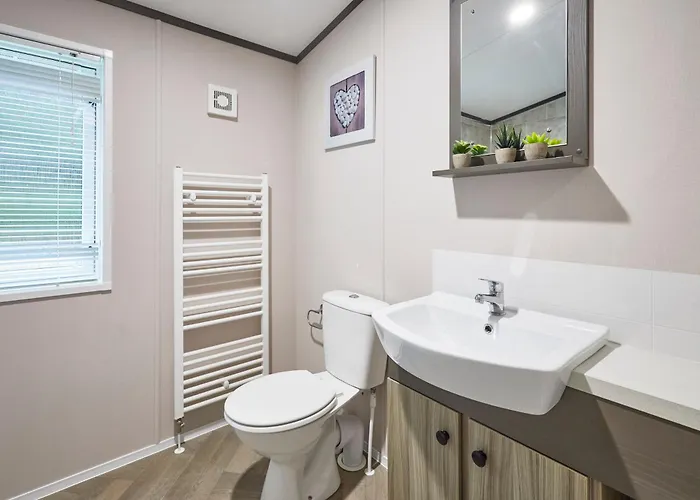 Gleneagles With Hot Tub Feriehus